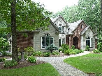 2nd image of 5 Stony Brook Dr