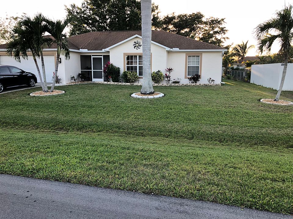 1st image of 1038 SE 17th Pl