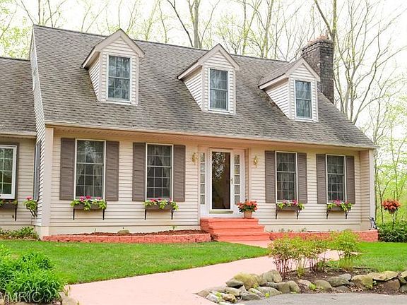 2nd image of 7190 Thornview Dr SE
