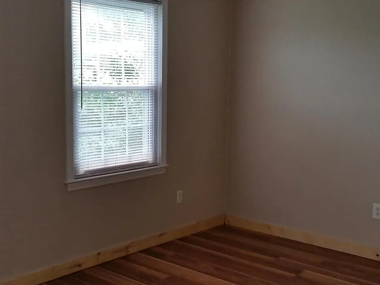 1416 N Shenandoah Ave #4 — Photo 9