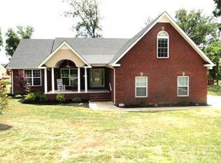105 Finch Ln, Shelbyville, TN 37160