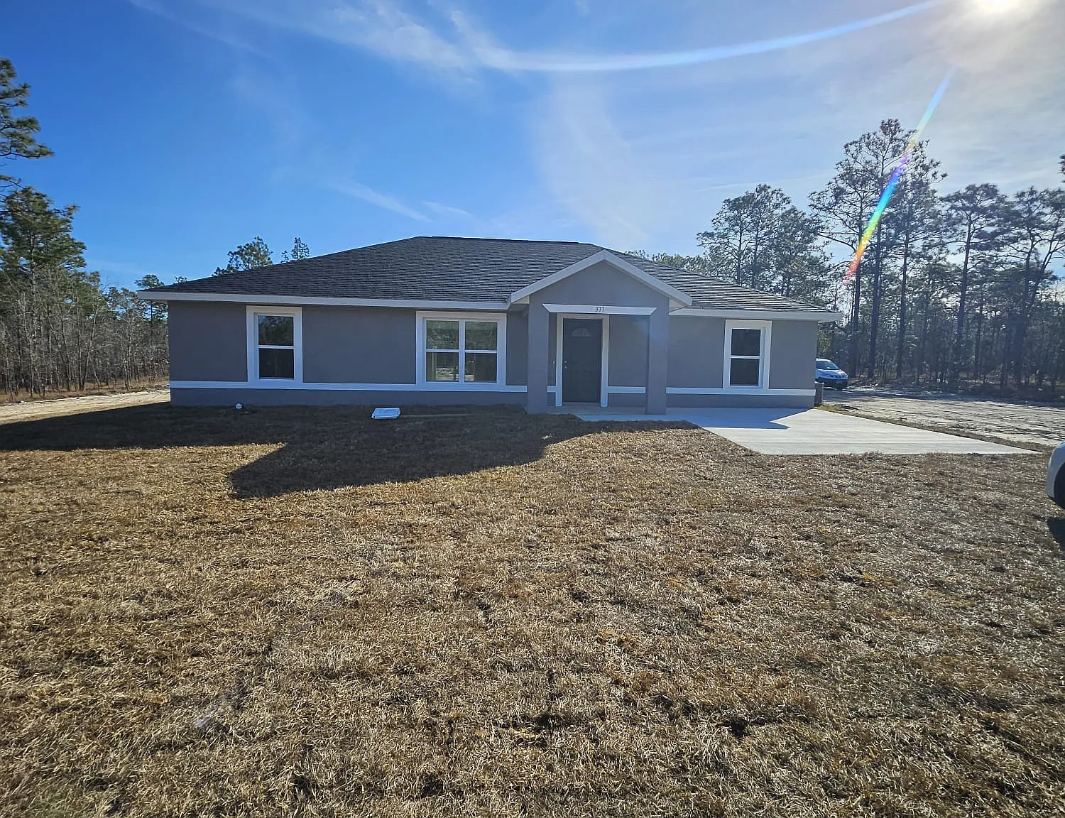 377 NW Redwing Rd — Photo 2