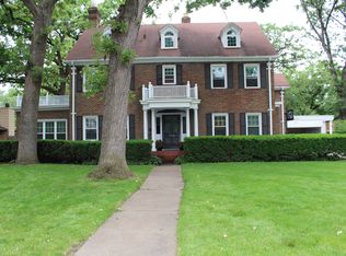 660 59th St, Des Moines, IA 50312