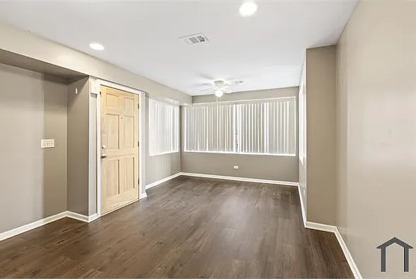 323 Memorial Dr #1 — Photo 3