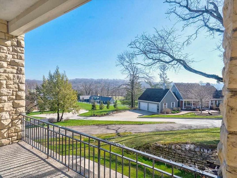 2121 Goblins Gully Dr SE, Cedar Rapids, IA 52403 Zillow