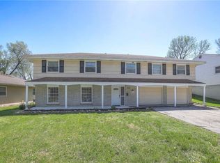 601 W 101st St, Kansas City, MO 64114