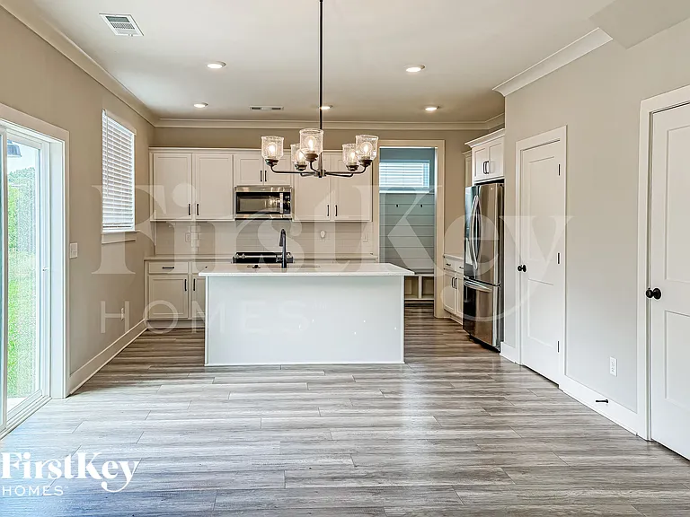 873 Preston Rd — Photo 6