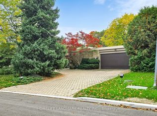 85 Forest Grove Dr, Toronto, ON M2K1Z4