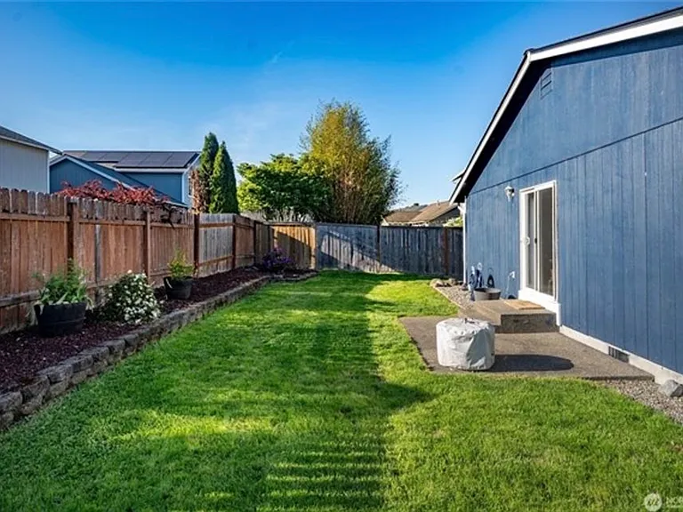 11003 184th Avenue Pl E — Photo 16