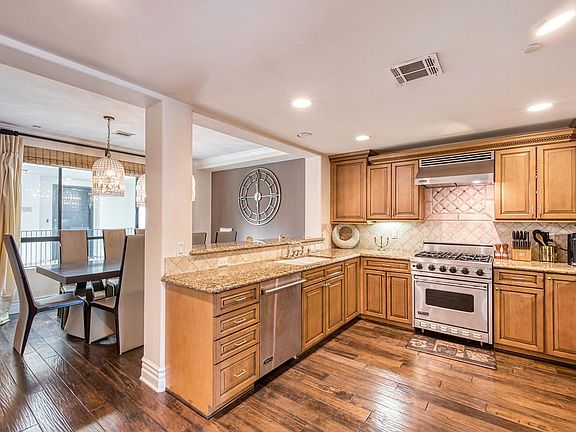 4th image of 1530 Camden Ave APT 304