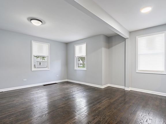 3rd image of 12716 S Throop St