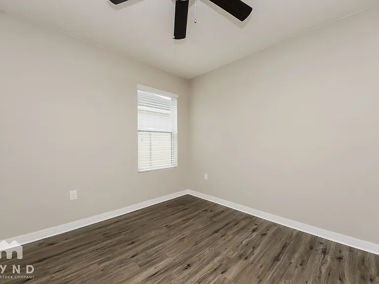 1866 Green Dragon Dr — Photo 12