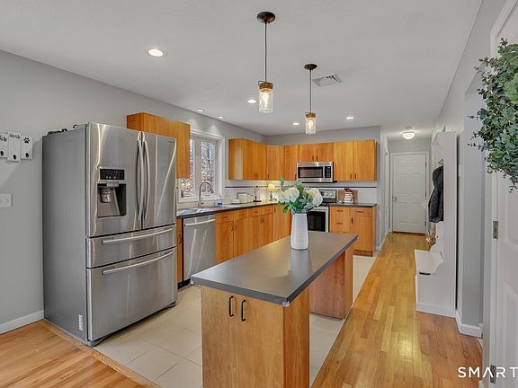 3rd image of 345 Hebron Road