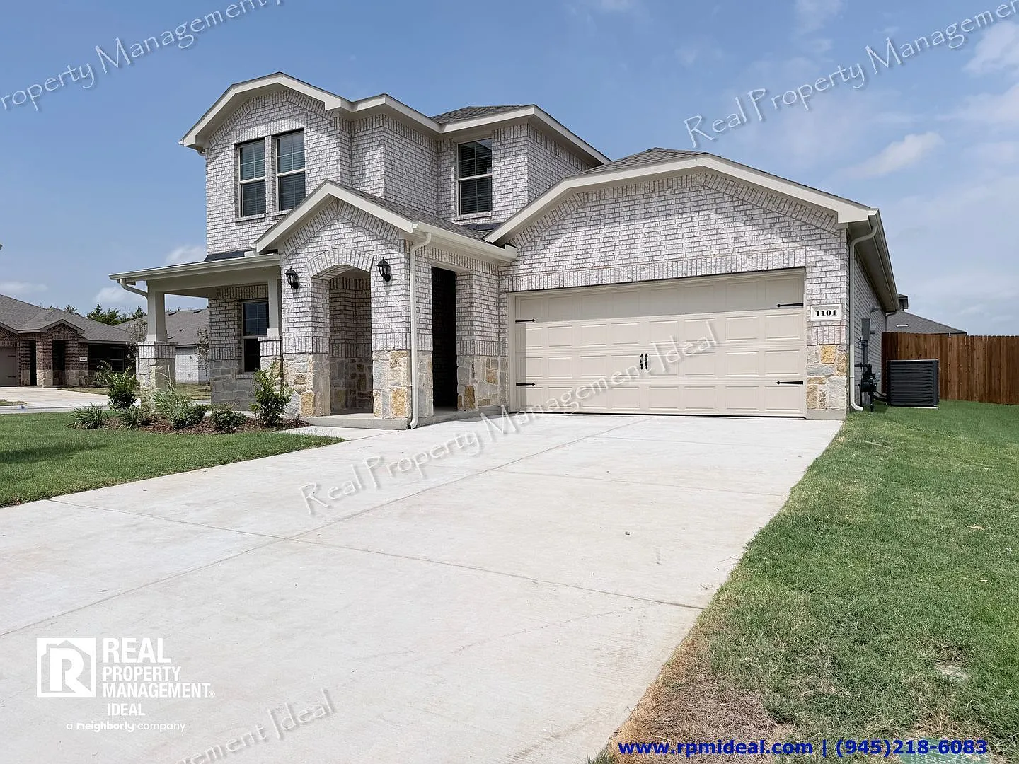 4 bed, 3.0 bath, 2235 sqft, $2,249 — Photo 2