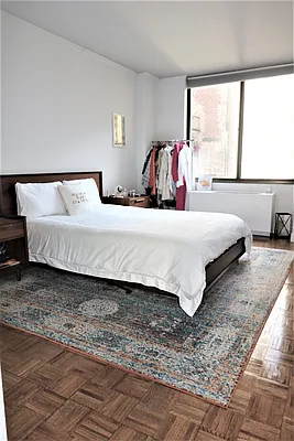 Rented by Newell and Assoc. | media 4