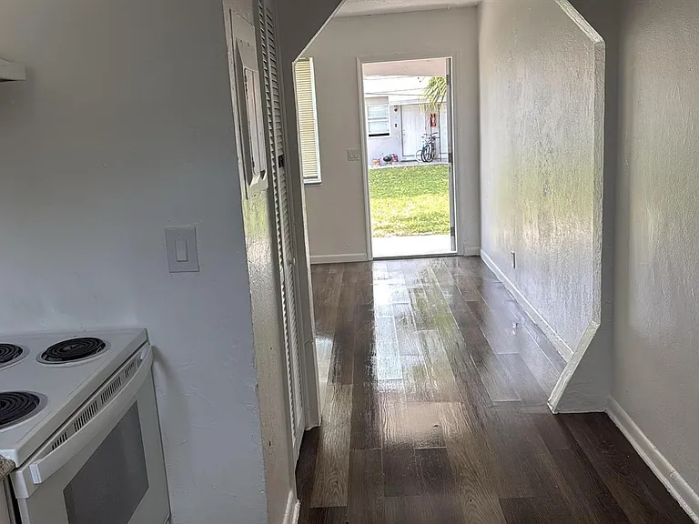 1021 Henrietta Ave #1 — Photo 10