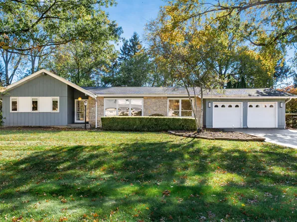 5869 Cummington Pl, Columbus, OH 43213