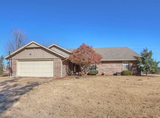 1608 W Union Ct S, Broken Arrow, OK 74011