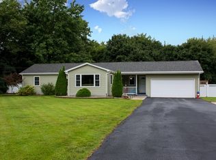 52885 Quince Rd, South Bend, IN 46628