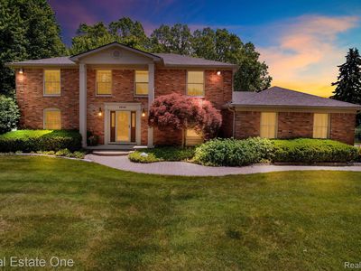 5848 Andover Rd, Troy, MI, 48098