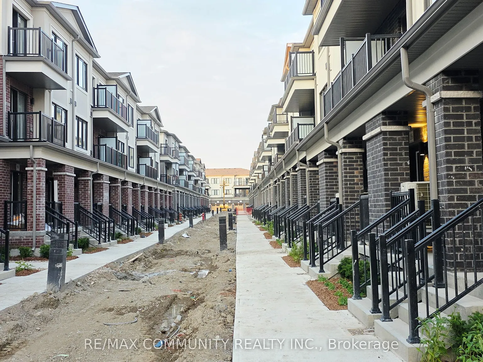3 bed, $2,875 — Photo 3