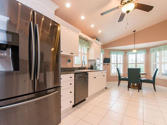 2nd image of 569 Crooked Stick Dr