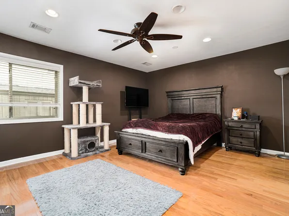 3501 Roswell Rd NE APT 211, Atlanta, GA 30305
