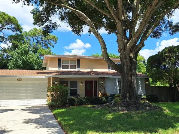 28 HARBOR LAKE CIRCLE, SAFETY HARBOR, FL 34695