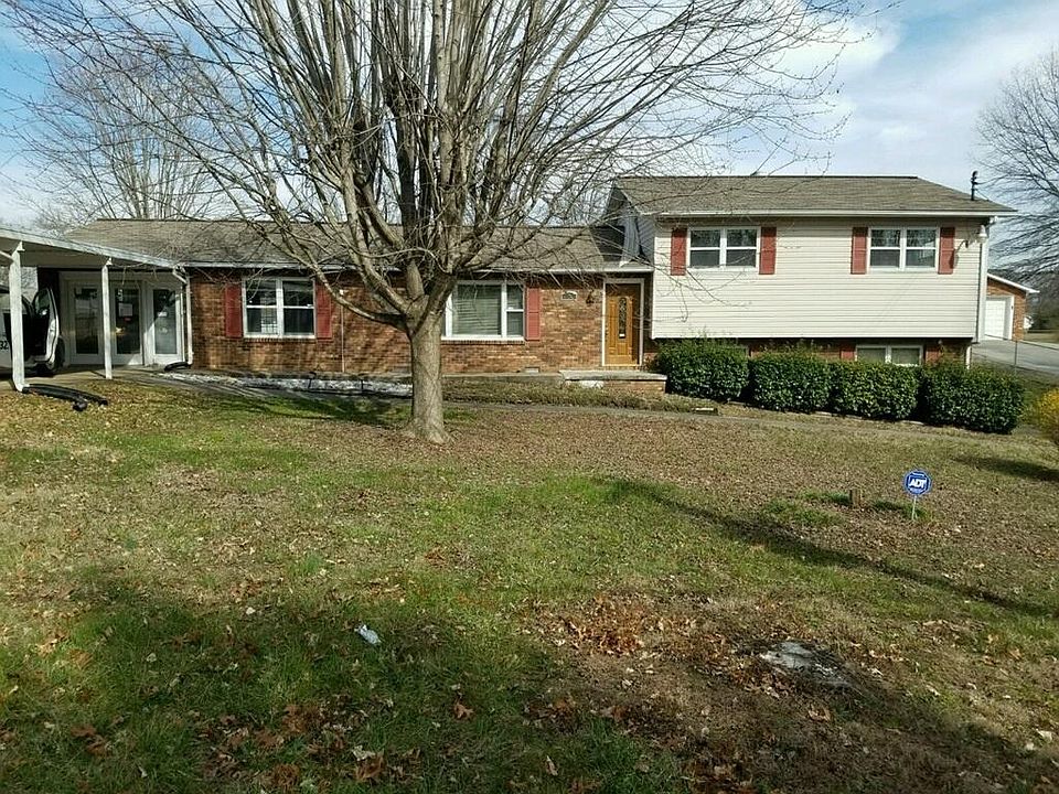 1st image of 2124 Hillcrest Dr