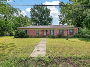 111 S Jackson St, Cabot, AR 72023