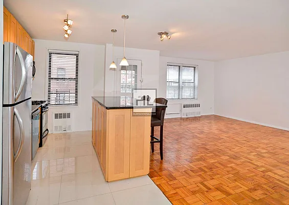 Rented by Highline Residential | media 1