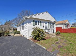 92 Rosella Ave, Pawtucket, RI 02861