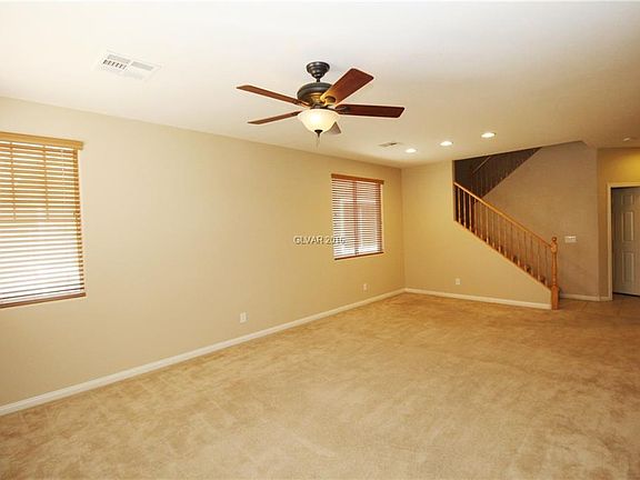 3rd image of 444 Bright Moon Ave