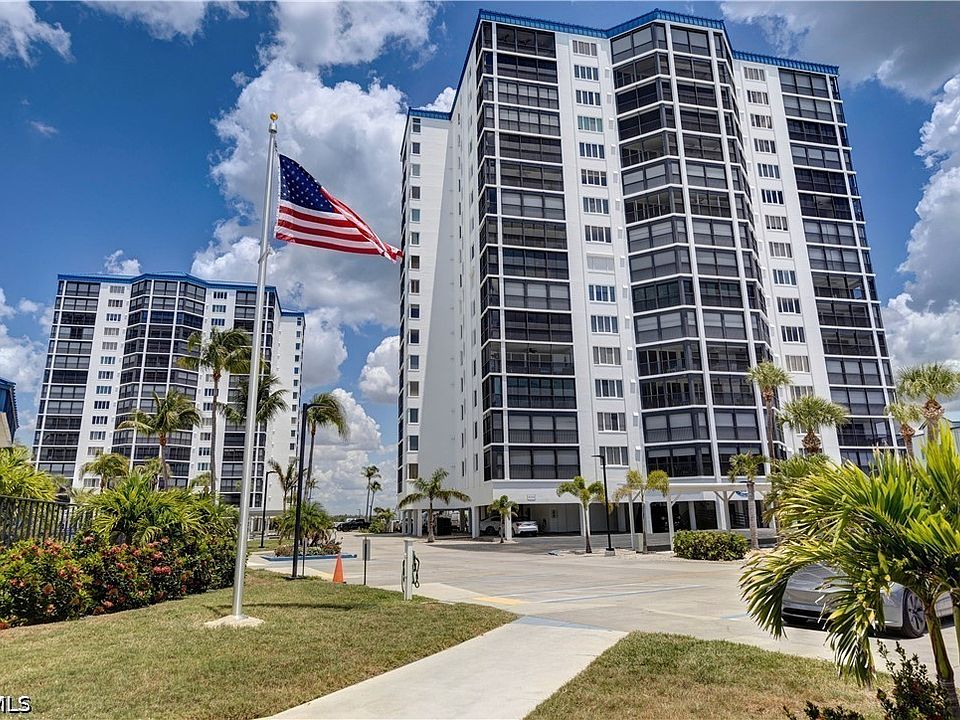 1st image of 4753 Estero Blvd APT 1002