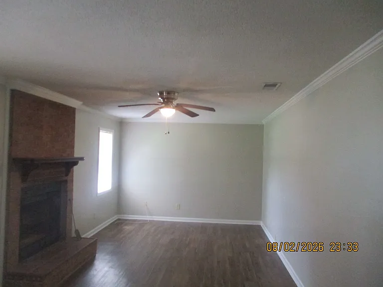 1750 Philema Rd S — Photo 3