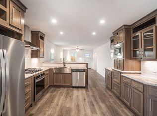 1283 E Ellis Rd #6, Muskegon, MI 49441