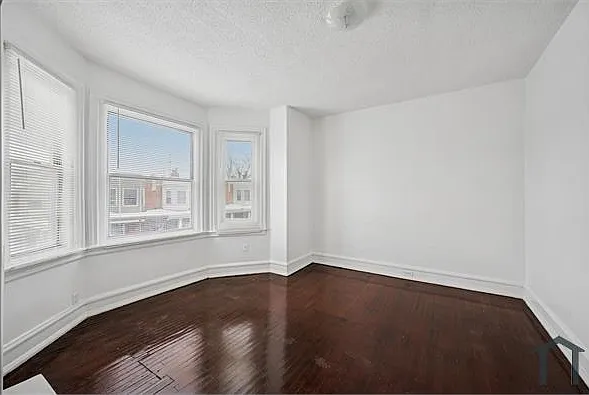 5753 Hunter St — Photo 12