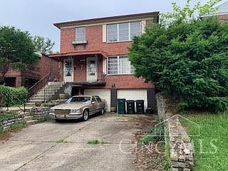 2nd image of 1111 Elm Park Dr