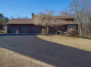 52 Cramer Rd, Poughkeepsie, NY 12603