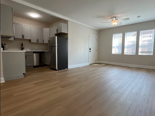 1920 Niagara Street, 1920 Niagara St APT 3, Buffalo, NY 14207