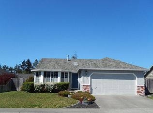 1365 Flamingo Ct, McKinleyville, CA 95519
