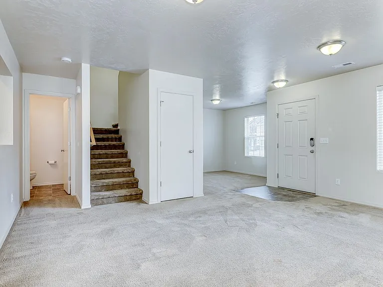 4862 S Chex Way — Photo 2