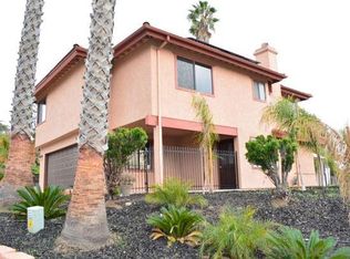 552 Copper Dr, Vista, CA 92083