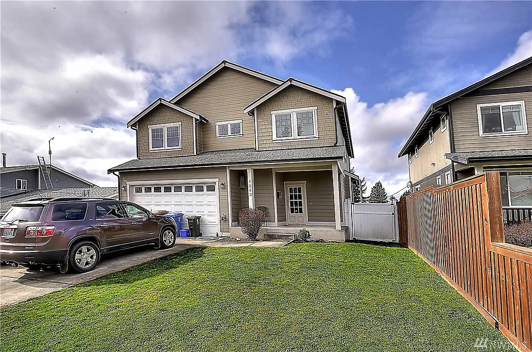 1242 S Mason Ave — Photo 4