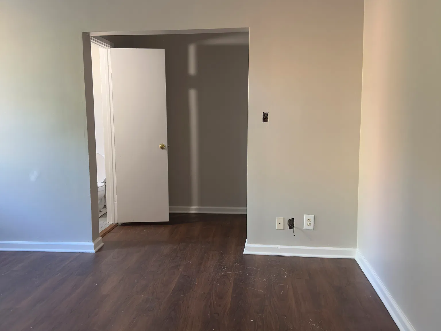 Studio, $1,050 — Photo 2