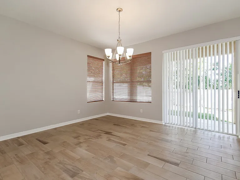 910 Larwood Pine Dr — Photo 7
