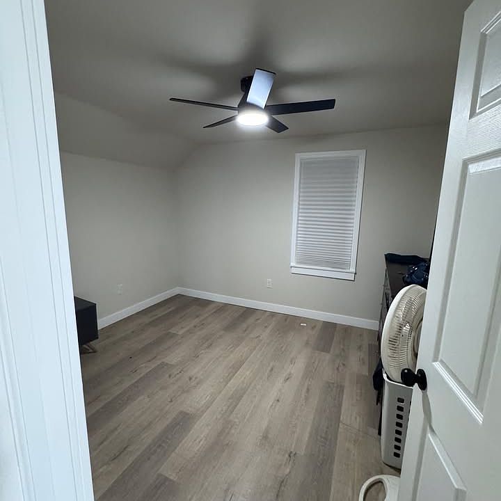 1st image of 626 N Mason St