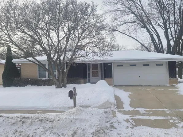 1907 West Grange AVENUE, Milwaukee, WI 53221