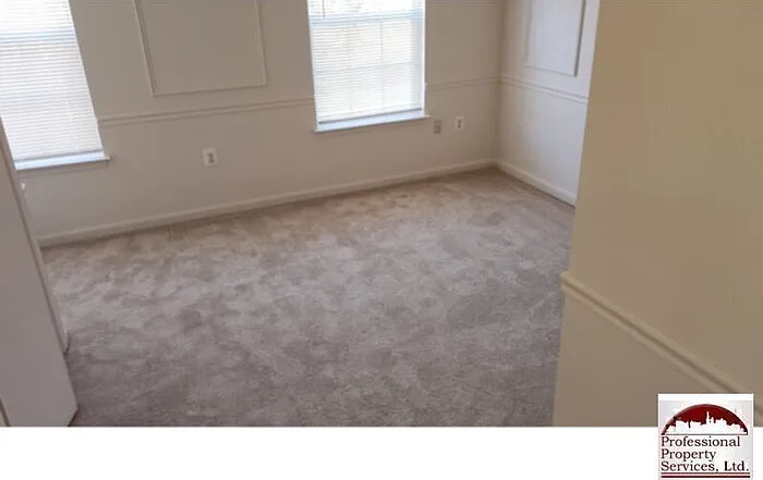 158 Heathfield Dr — Photo 9