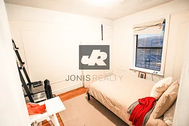 Rented by Jonis Realty